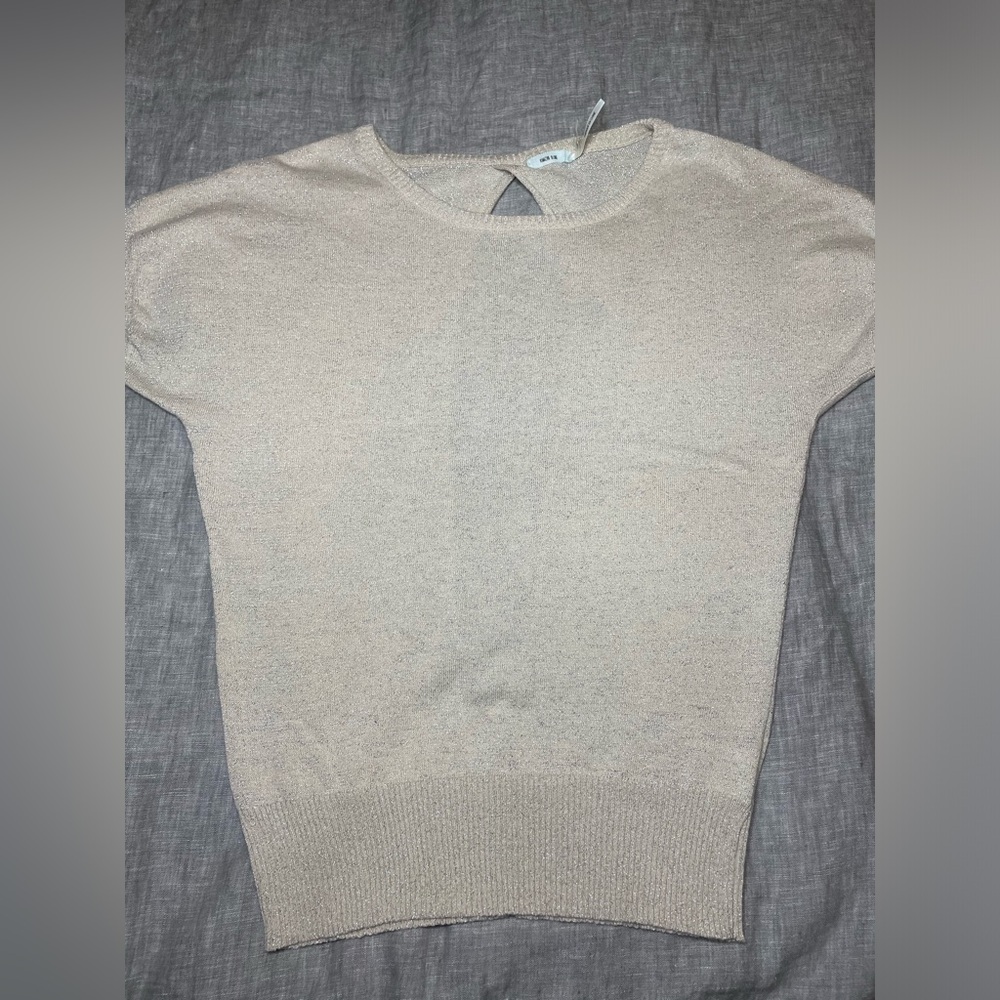 Kimchi Blue sz m Cream Women's Short Sleeve Split Back Sweater Urban Outfitters